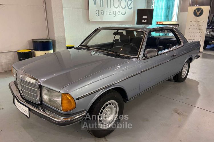 Mercedes 230 CE - <small></small> 12.750 € <small>TTC</small> - #1