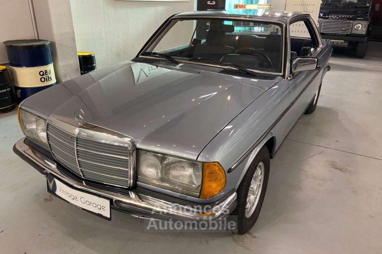 Mercedes 230 CE - <small></small> 12.750 € <small>TTC</small> - #2