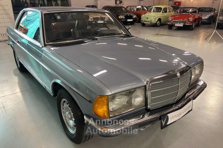 Mercedes 230 CE - <small></small> 12.750 € <small>TTC</small> - #4