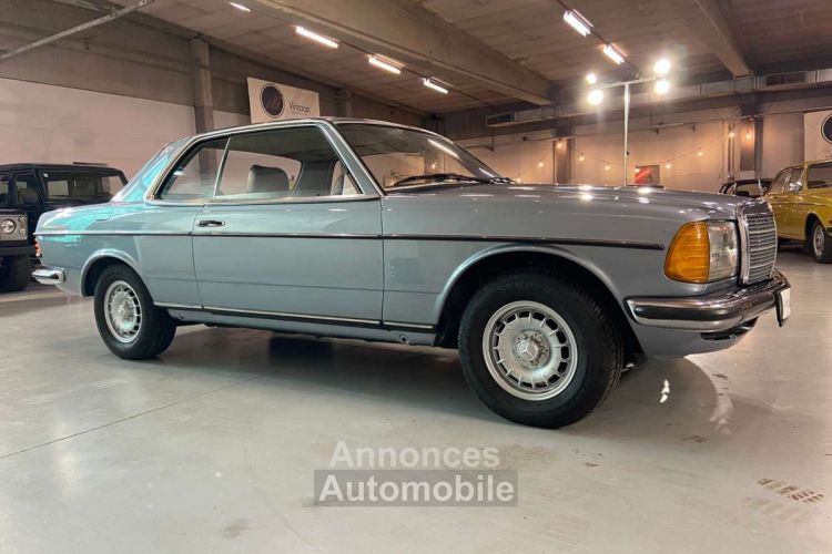 Mercedes 230 CE - <small></small> 12.750 € <small>TTC</small> - #5