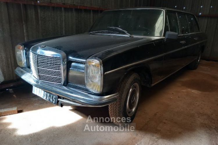 Mercedes 230 Mercedes 230/8 6cylindres limousine 8places - <small></small> 7.500 € <small></small> - #1