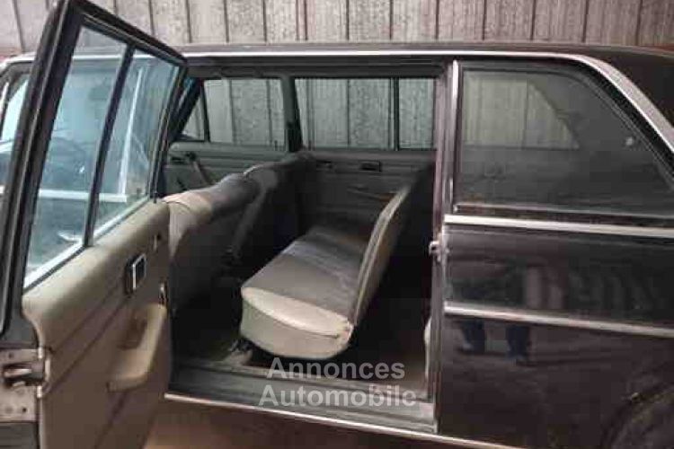 Mercedes 230 Mercedes 230/8 6cylindres limousine 8places - <small></small> 7.500 € <small></small> - #3