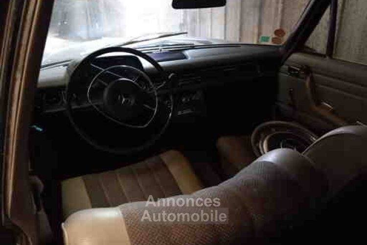 Mercedes 230 Mercedes 230/8 6cylindres limousine 8places - <small></small> 7.500 € <small></small> - #4