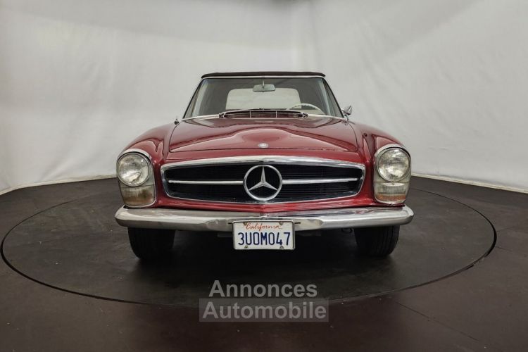 Mercedes 230 SL Pagode - <small></small> 47.500 € <small>TTC</small> - #20