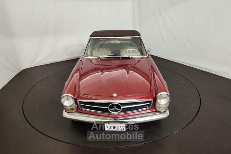 Mercedes 230 SL Pagode - <small></small> 47.500 € <small>TTC</small> - #21