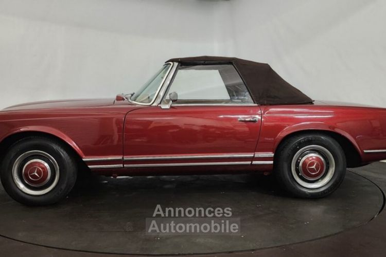 Mercedes 230 SL Pagode - <small></small> 47.500 € <small>TTC</small> - #22