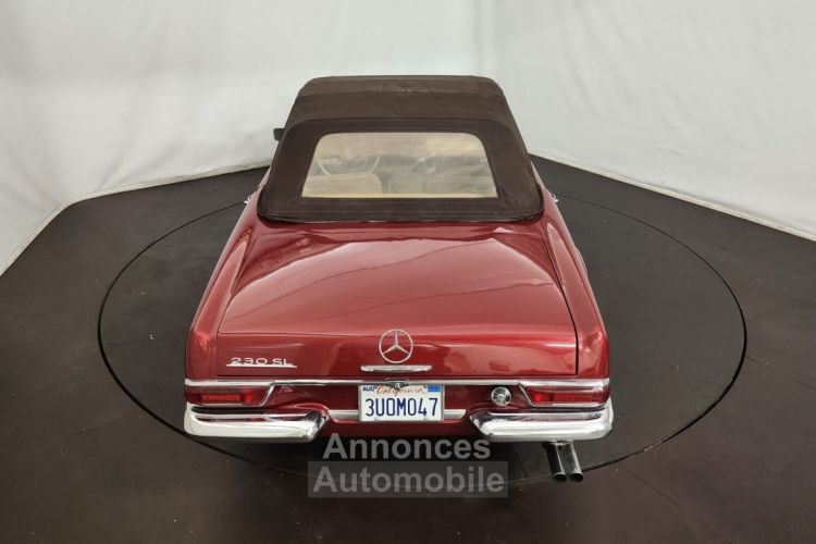 Mercedes 230 SL Pagode - <small></small> 47.500 € <small>TTC</small> - #25