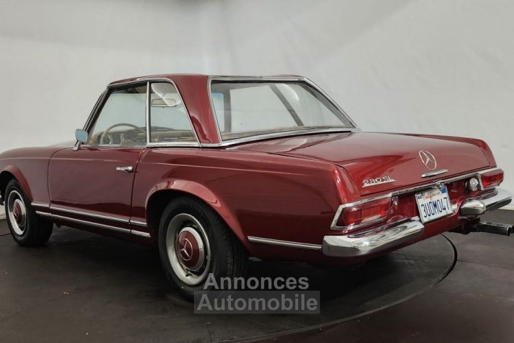 Mercedes 230 SL Pagode - <small></small> 47.500 € <small>TTC</small> - #34