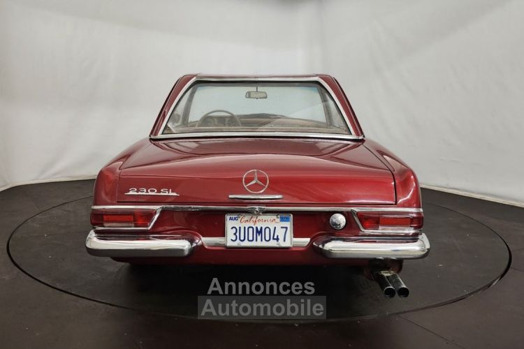 Mercedes 230 SL Pagode - <small></small> 47.500 € <small>TTC</small> - #35