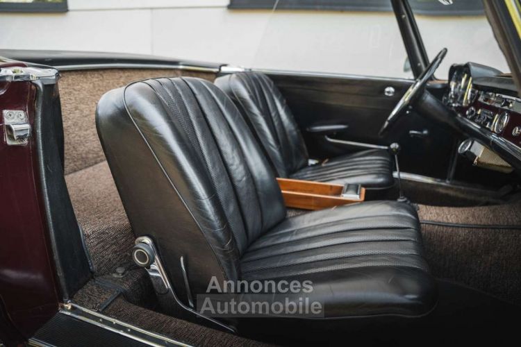 Mercedes 230 SL Pagode Purpurrot French Vehicle - <small></small> 79.900 € <small>TTC</small> - #13