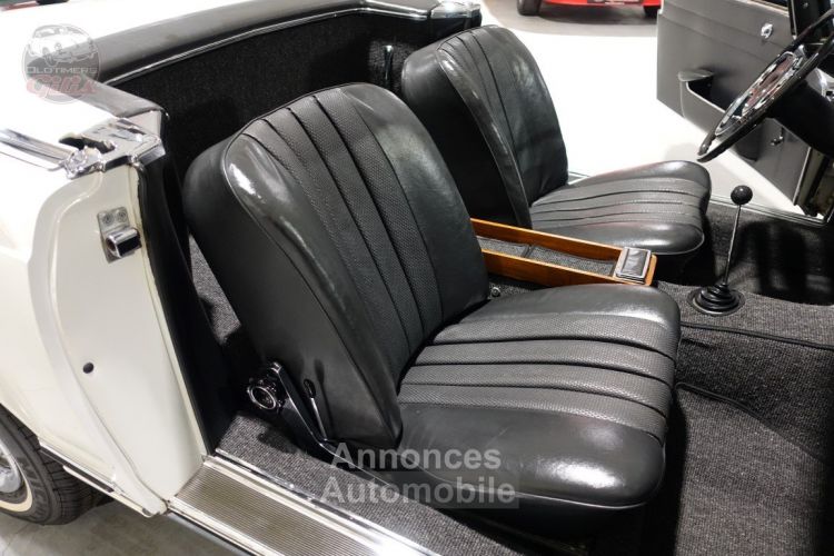 Mercedes 250 W113 250SL Pagode - <small></small> 94.000 € <small>TTC</small> - #27
