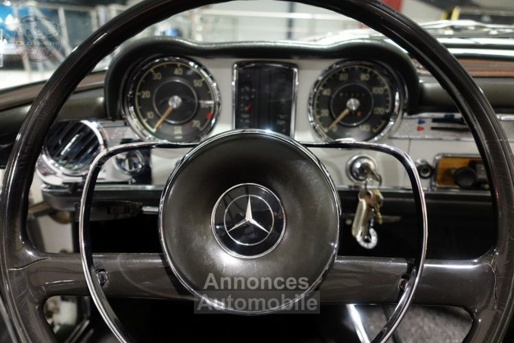 Mercedes 250 W113 250SL Pagode - <small></small> 94.000 € <small>TTC</small> - #31