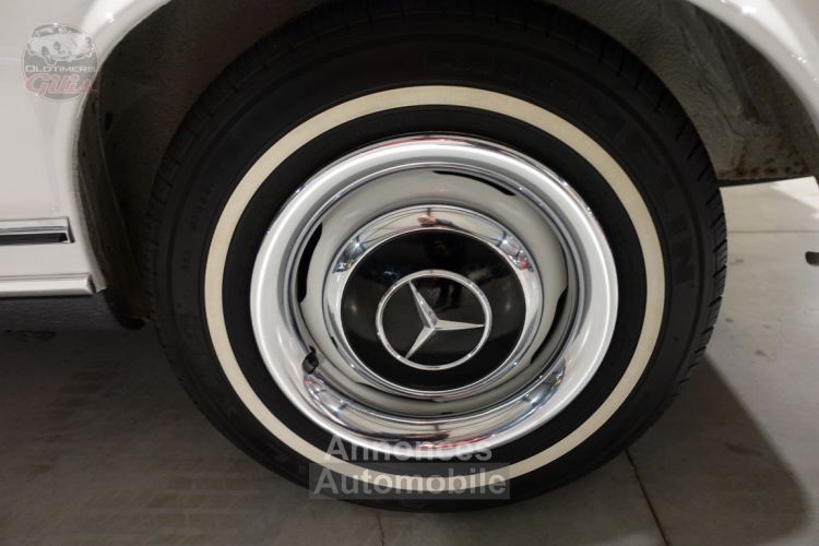Mercedes 250 W113 250SL Pagode - <small></small> 94.000 € <small>TTC</small> - #44