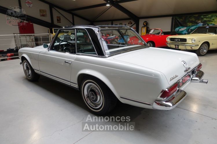 Mercedes 250 W113 250SL Pagode - <small></small> 94.000 € <small>TTC</small> - #59
