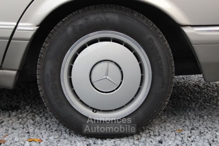 Mercedes 260 W126 SE - <small></small> 8.900 € <small>TTC</small> - #54