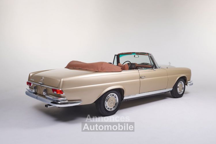Mercedes 280 Coupé - <small></small> 329.000 € <small>TTC</small> - #15