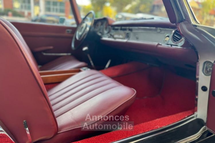 Mercedes 280 Mercedes Classe SL CABRIOLET CALIFORNIA BOITE MECANIQUE 5 RAPPORTS - <small></small> 79.990 € <small>TTC</small> - #13