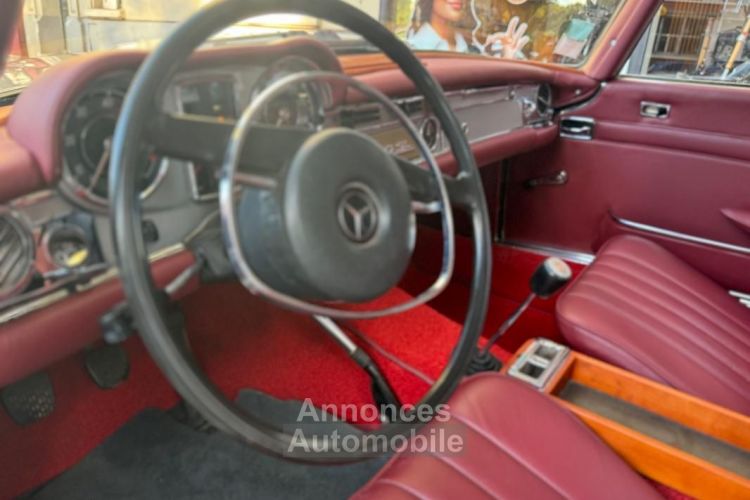 Mercedes 280 Mercedes Classe SL CABRIOLET CALIFORNIA BOITE MECANIQUE 5 RAPPORTS - <small></small> 79.990 € <small>TTC</small> - #17