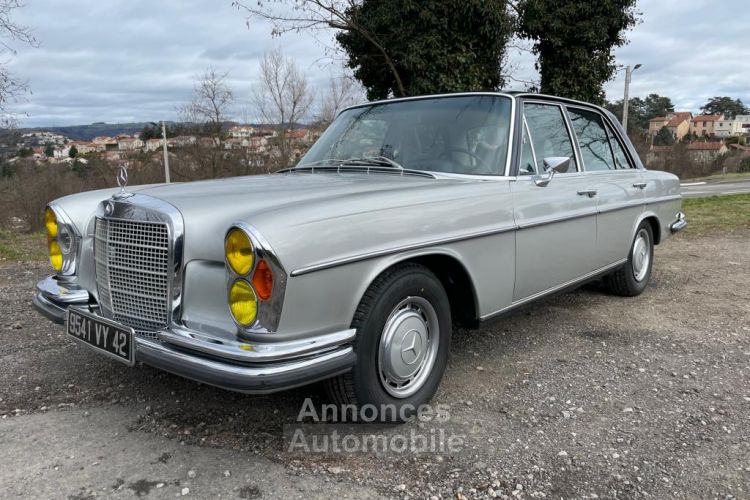 Mercedes 280 Se 3,5 V8 Dans Etat D'origine Exceptionnel Et Revise Entierement - <small></small> 32.000 € <small></small> - #3