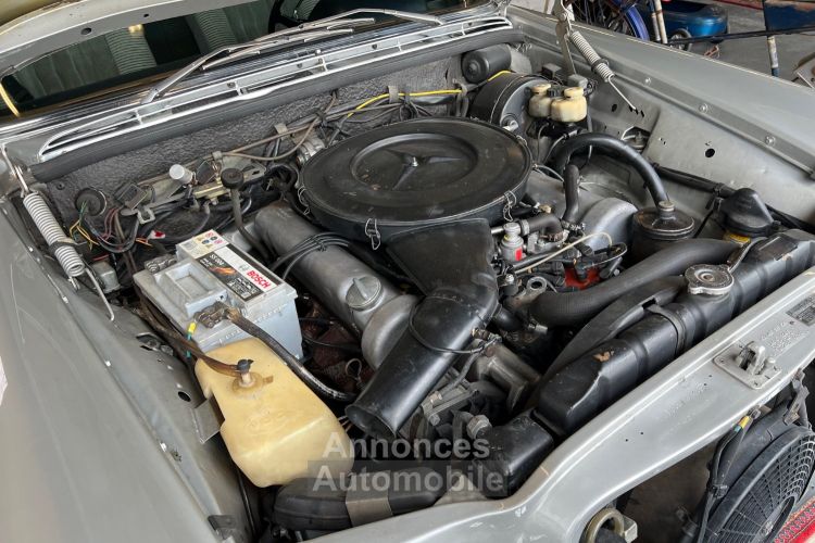 Mercedes 280 Se 3,5 V8 Dans Etat D'origine Exceptionnel Et Revise Entierement - <small></small> 32.000 € <small></small> - #9