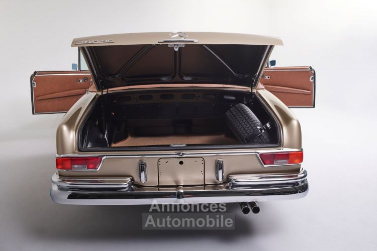 Mercedes 280 SE W111 - <small></small> 329.000 € <small>TTC</small> - #23