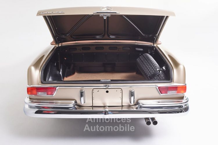 Mercedes 280 SE W111 - <small></small> 329.000 € <small>TTC</small> - #22