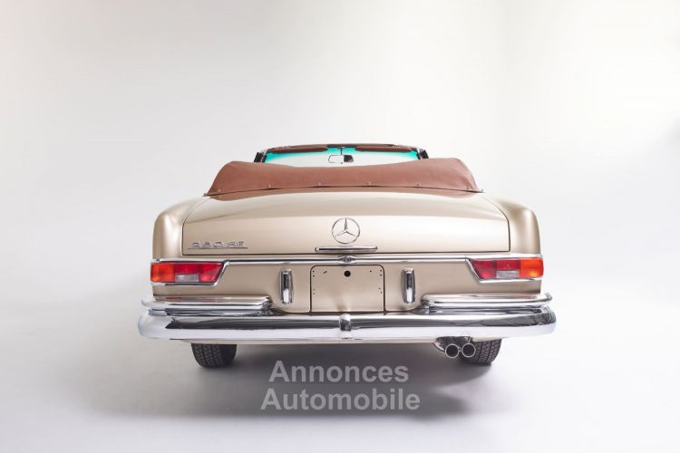 Mercedes 280 SE W111 - <small></small> 329.000 € <small>TTC</small> - #21