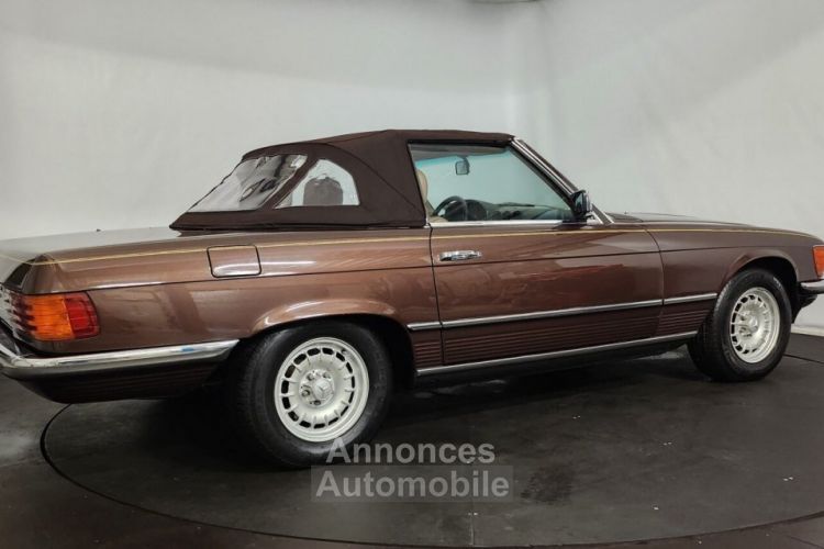 Mercedes 280 SL - <small></small> 39.900 € <small>TTC</small> - #24