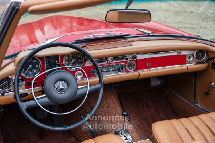 Mercedes 280 SL Pagoda W113 | DETAILED HISTORY AUTOMATIC - <small></small> 79.900 € <small>TTC</small> - #22