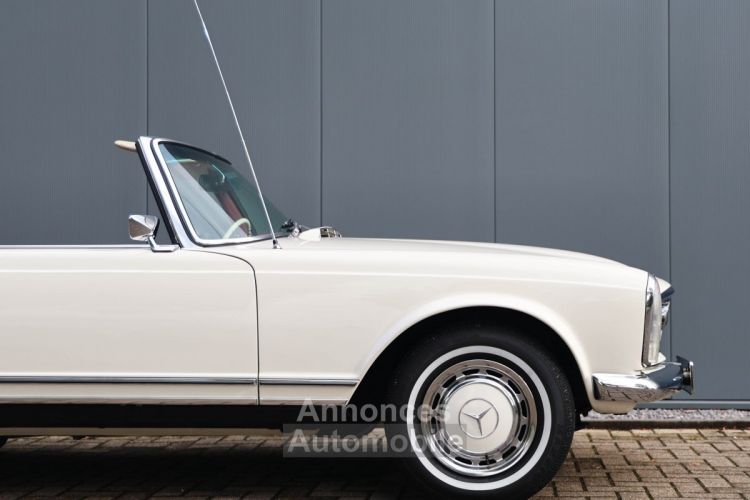 Mercedes 280 sl pagoda W113 2800 cc inline 6 cilinder 168 bhp - <small></small> 119.400 € <small>TTC</small> - #9