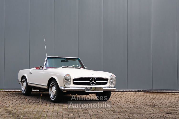 Mercedes 280 sl pagoda W113 2800 cc inline 6 cilinder 168 bhp - <small></small> 119.400 € <small>TTC</small> - #13