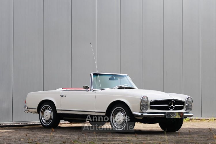 Mercedes 280 sl pagoda W113 2800 cc inline 6 cilinder 168 bhp - <small></small> 119.400 € <small>TTC</small> - #18