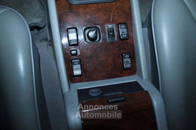 Mercedes 300 -benz - <small></small> 26.800 € <small>TTC</small> - #9