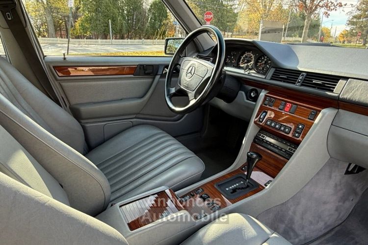 Mercedes 300 300-Series  - <small></small> 25.000 € <small>TTC</small> - #30