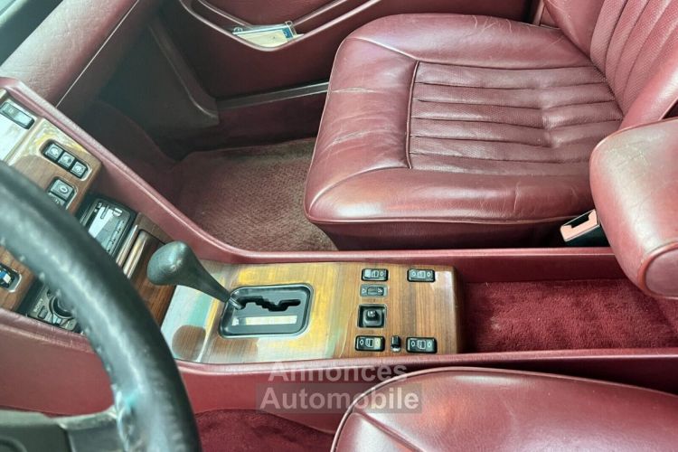 Mercedes 300 300-Series  - <small></small> 32.000 € <small>TTC</small> - #24