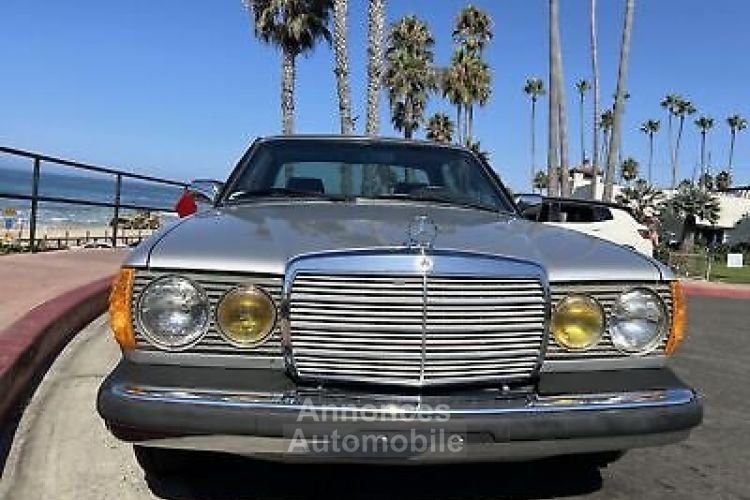 Mercedes 300 300-Series  - <small></small> 33.000 € <small>TTC</small> - #2