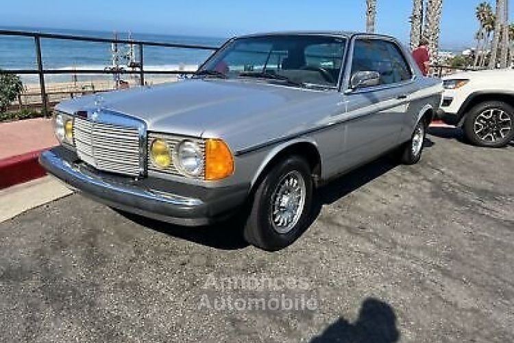 Mercedes 300 300-Series  - <small></small> 33.000 € <small>TTC</small> - #10