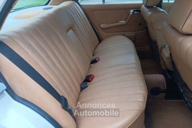 Mercedes 300 300-Series  - <small></small> 27.700 € <small>TTC</small> - #23