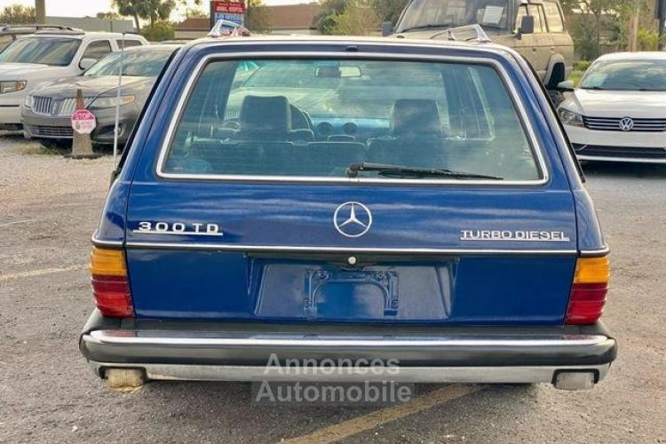 Mercedes 300 300-Series  - <small></small> 17.200 € <small>TTC</small> - #6