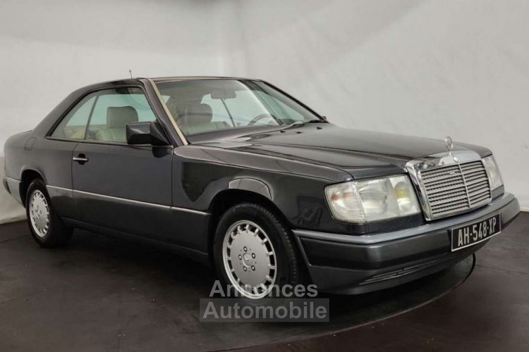 Mercedes 300 CE - <small></small> 17.500 € <small>TTC</small> - #1