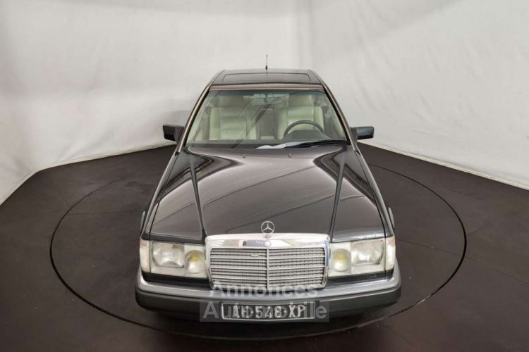 Mercedes 300 CE - <small></small> 17.500 € <small>TTC</small> - #7