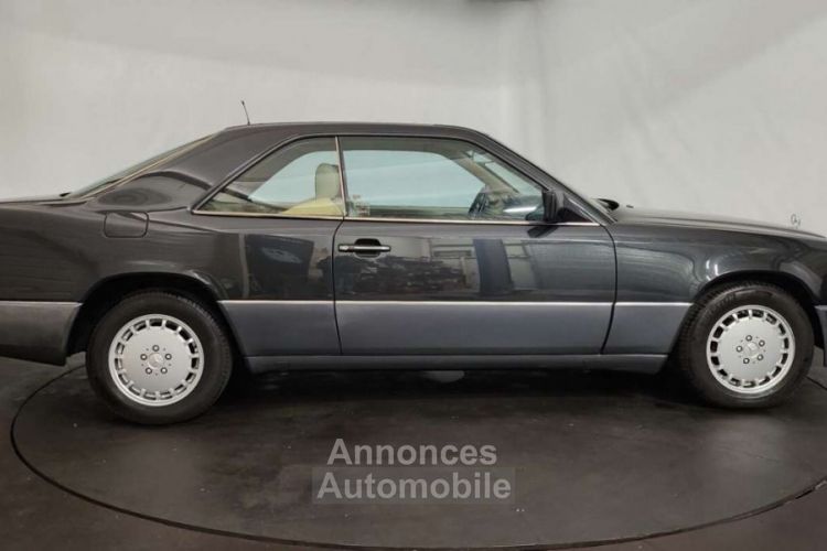 Mercedes 300 CE - <small></small> 17.500 € <small>TTC</small> - #9