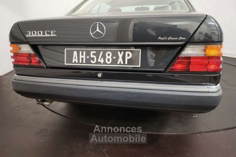 Mercedes 300 CE - <small></small> 17.500 € <small>TTC</small> - #47