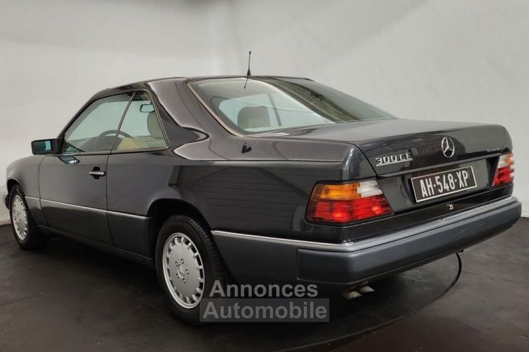 Mercedes 300 CE - <small></small> 17.500 € <small>TTC</small> - #3