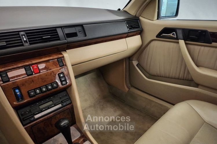 Mercedes 300 CE - <small></small> 17.500 € <small>TTC</small> - #34