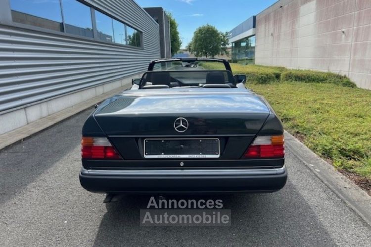 Mercedes 300 CE - 24 - <small></small> 29.900 € <small>TTC</small> - #18