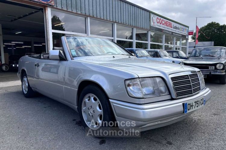 Mercedes 300 CE 300CE 24 CABRIOLET - <small></small> 20.500 € <small>TTC</small> - #2