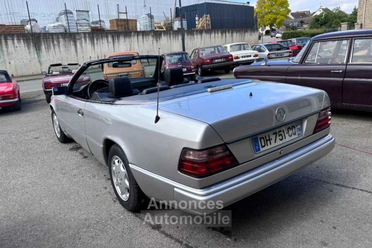 Mercedes 300 CE 300CE 24 CABRIOLET - <small></small> 20.500 € <small>TTC</small> - #12