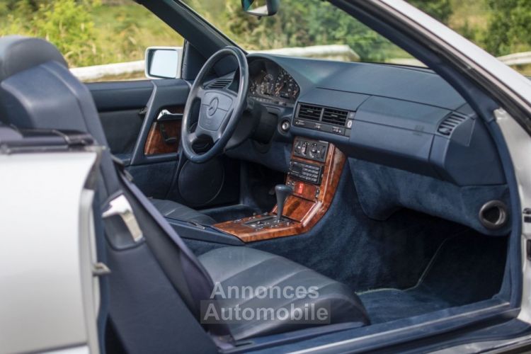 Mercedes 300 SL300 - <small></small> 18.900 € <small>TTC</small> - #23