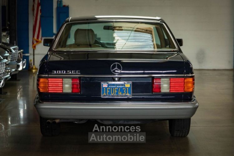 Mercedes 380 SEC  - <small></small> 29.300 € <small>TTC</small> - #17